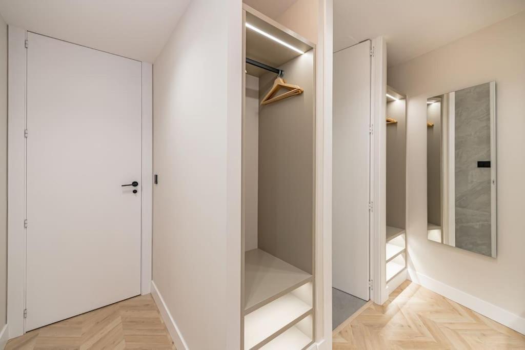 Puerta Del Sol 3Br 3Bh Apartment Madrid Exterior foto
